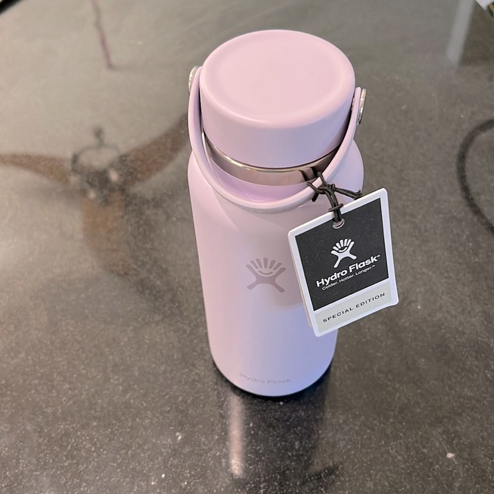 Hydro Flask Ultraviolet 32oz Bottle